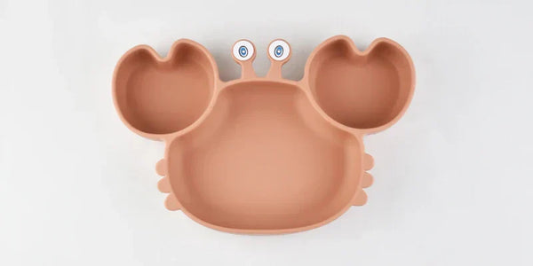 Assiettes pour enfants en forme de crabe ou de papillon ?